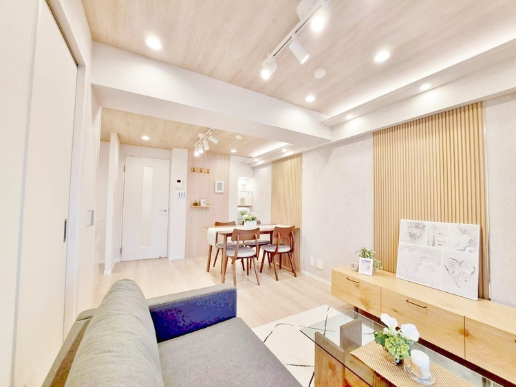 その他 シンプルな内装と偏り過ぎないデザインで統一しました。