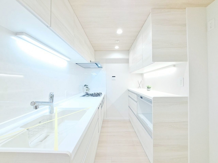 その他 開放感のあるキッチンスペース。調理をしながら、会話も弾みそうですね。