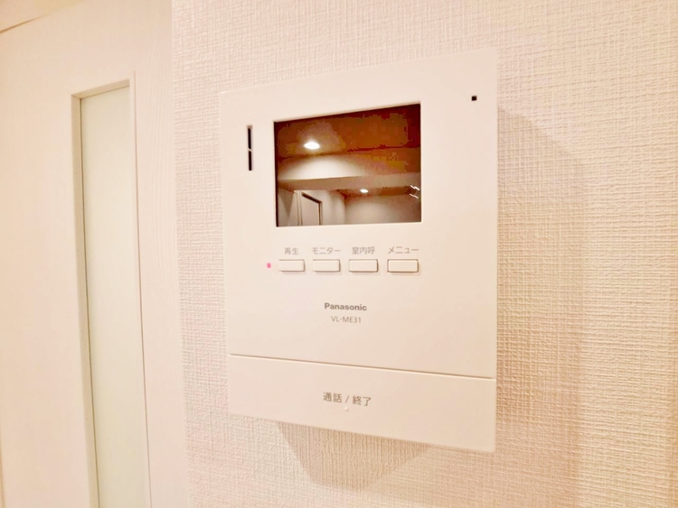 その他 誰が来てもわかる様にモニター付きインターホンを設置。