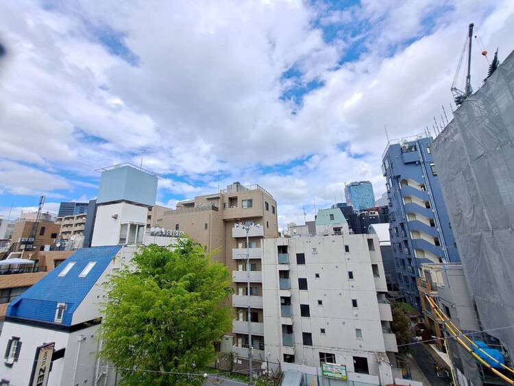 その他 眺望や窓からの景色が良いと、家で過ごす時間も快適です。