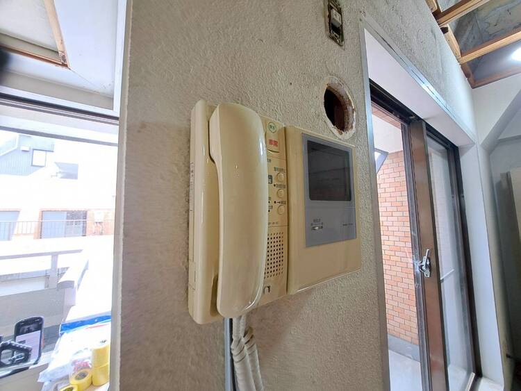 その他 誰が来てもわかる様にモニター付きインターホンを設置。