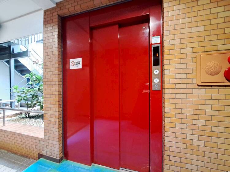 その他 エレベーター完備のため荷物が多くなっても安心。