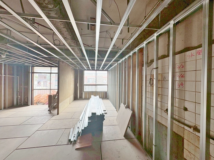 その他 シンプルな内装と偏り過ぎないデザインで統一しました。