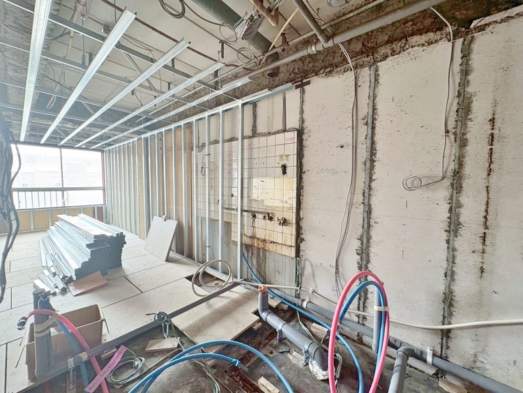 その他 清潔感を感じられる洗面化粧台。