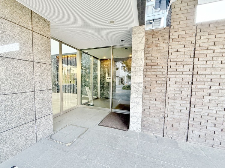 その他 館内は静寂な中が保たれており、管理が行き届いている印象を受けました。