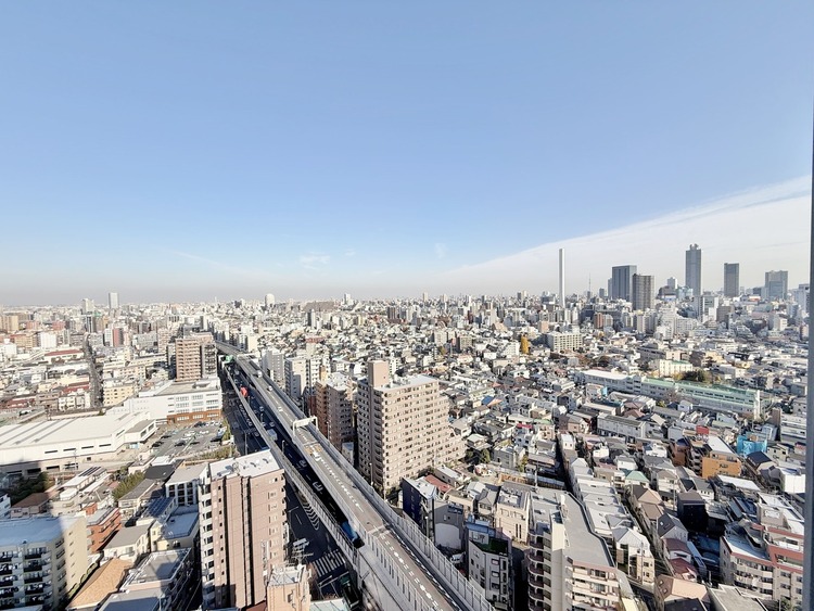 その他 眺望や窓からの景色が良いと、家で過ごす時間も快適です。