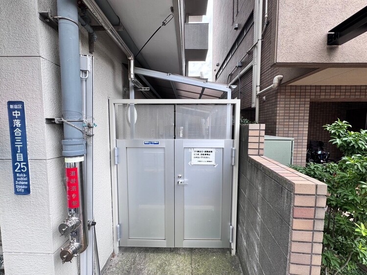 その他 ゴミ置場。綺麗に管理されております。