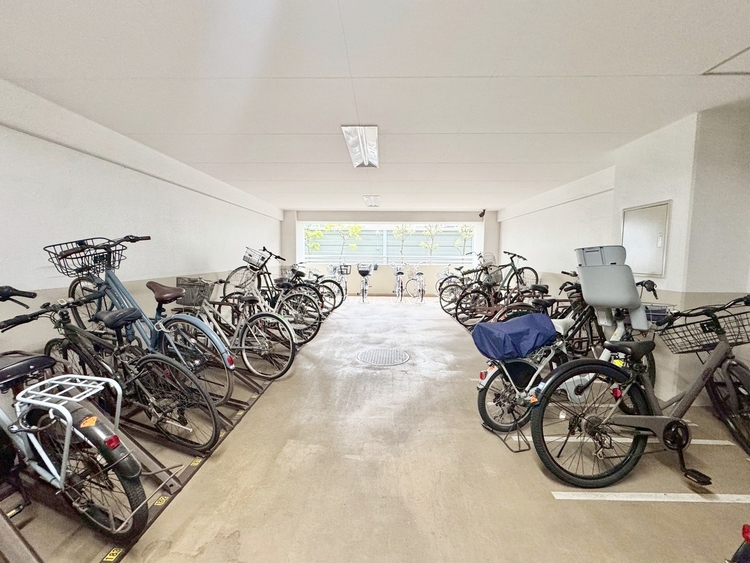 その他 駐輪場も綺麗に整頓されています。※空き状況は都度ご確認下さい。