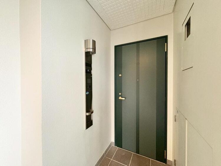 その他 清潔感のある落ち着いた雰囲気の玄関です。