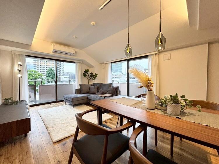 その他 シンプルな内装と偏り過ぎないデザインで統一しました。