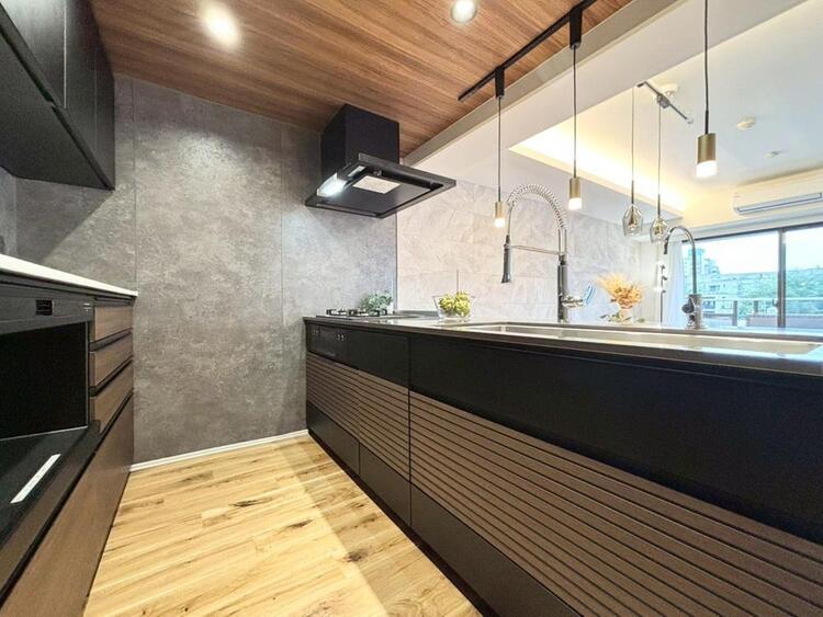 その他 使いやすくスタイリッシュなキッチン空間になっております。