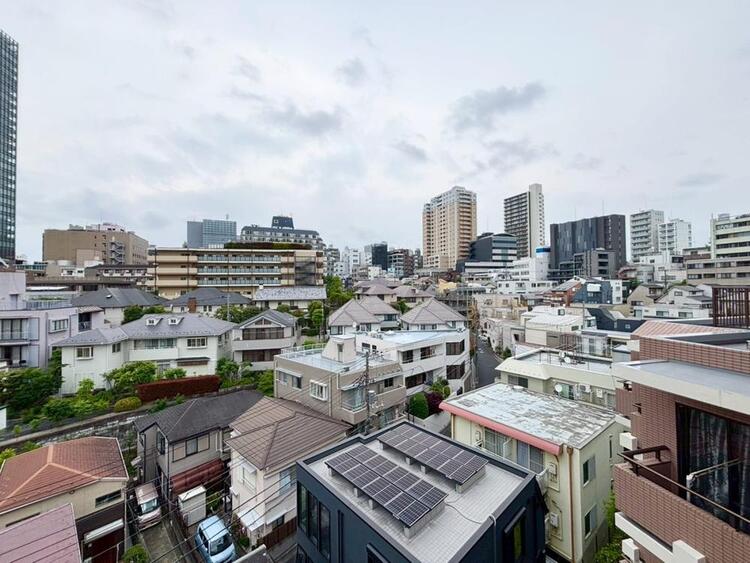 その他 眺望や窓からの景色が良いと、家で過ごす時間も快適です。