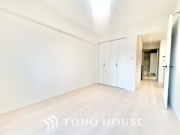 内装 【PRIVATE ROOM】◆属毛離裏◆子は父を手本とし、母に愛育されて成長する。家族の深い繋がり。いつまでも大切にしたい。