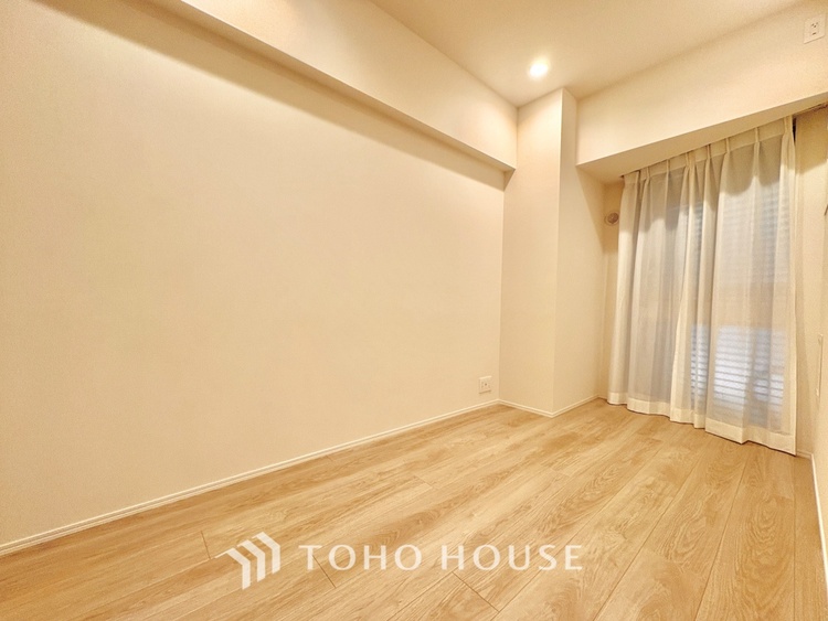 内装 感性を育むプライベートルームはシンプルでスマートな空間。好みの空間で読書をしたり、音楽を聞いたりと一人の時間も充実したものにできます