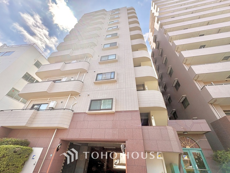 外観 現地に実際に行ってみることでしか感じられないことがたくさんあります。周辺環境や街の雰囲気など、たくさんのことを感じていただけます。