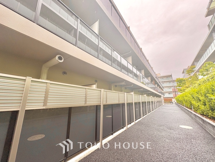 外観 現地に実際に行ってみることでしか感じられないことがたくさんあります。周辺環境や街の雰囲気など、たくさんのことを感じていただけます。