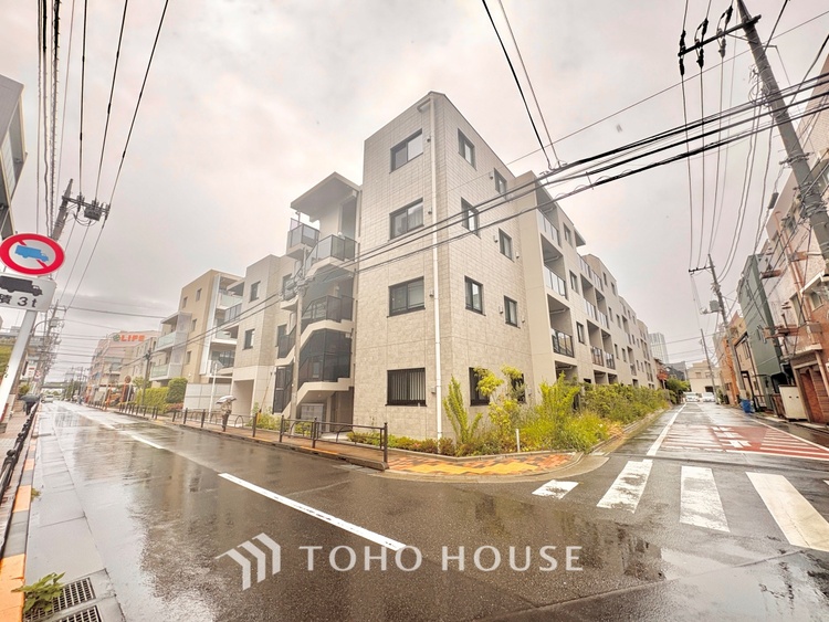 外観 現地に実際に行ってみることでしか感じられないことがたくさんあります。周辺環境や街の雰囲気など、たくさんのことを感じていただけます。