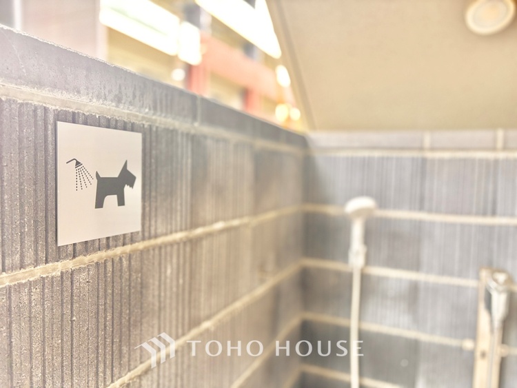 その他 ほんの少しのこだわり。ちょっとした色使いがその家がもつ雰囲気、趣（おもむき）を携え、暮らす家族や訪ねてくる友人・知人に新鮮な香りを運んできます。