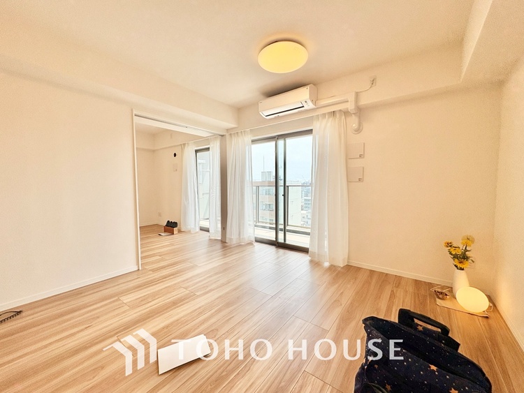 内装 清潔感あふれる洗面化粧台で、毎日の身支度を快適にサポートします。