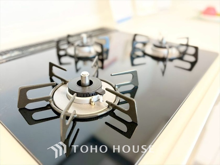 キッチン ◆家族のおはよう◆の声を笑顔で迎えてあげられるシステムキッチン。朝ごはんが楽しみでちょっと早起きしたくなるんです。