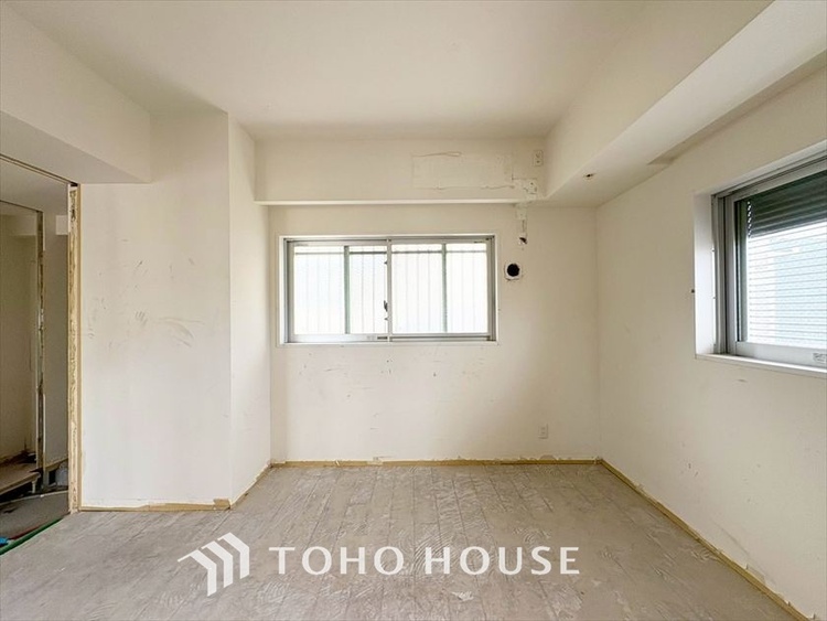 内装 現在改装中◆属毛離裏◆子は父を手本とし、母に愛育されて成長する。家族の深い繋がり。いつまでも大切にしたい。