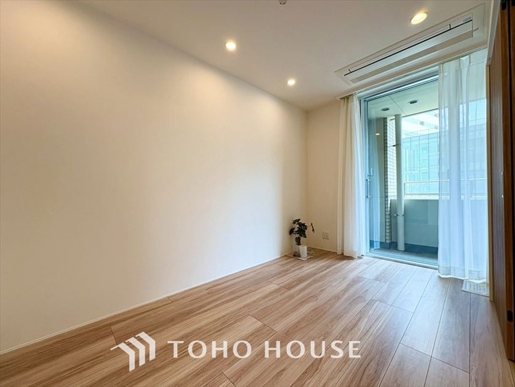 内装 【PRIVATE ROOM】◆属毛離裏◆子は父を手本とし、母に愛育されて成長する。家族の深い繋がり。いつまでも大切にしたい。