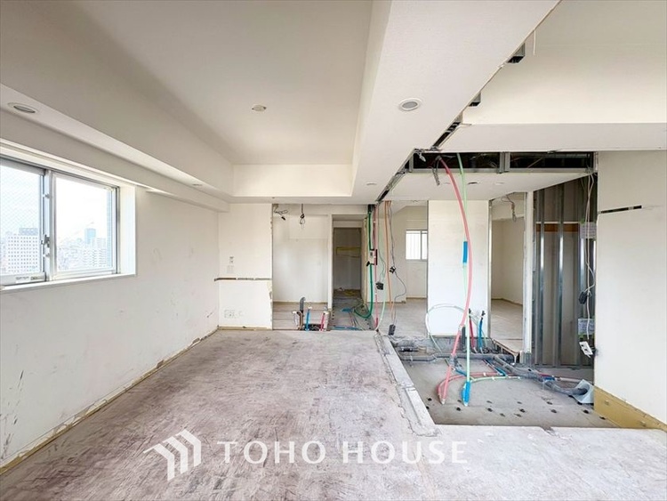 その他 現在改装中◆開放的◆後片付けが楽なシステムキッチン。収納スペースの充実！