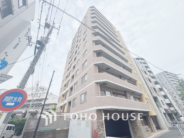 外観 【APPEARANCE】◆眩い◆光が燦々と入り、家族の笑顔を照らす。「いつまでも続いて」と願う夢のような毎日がここにある。