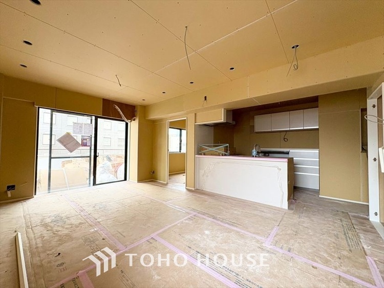 内装 現在改装中◆扉を◆開くとこの景色。家族の”おかえり”の声が聞こえてきそう。