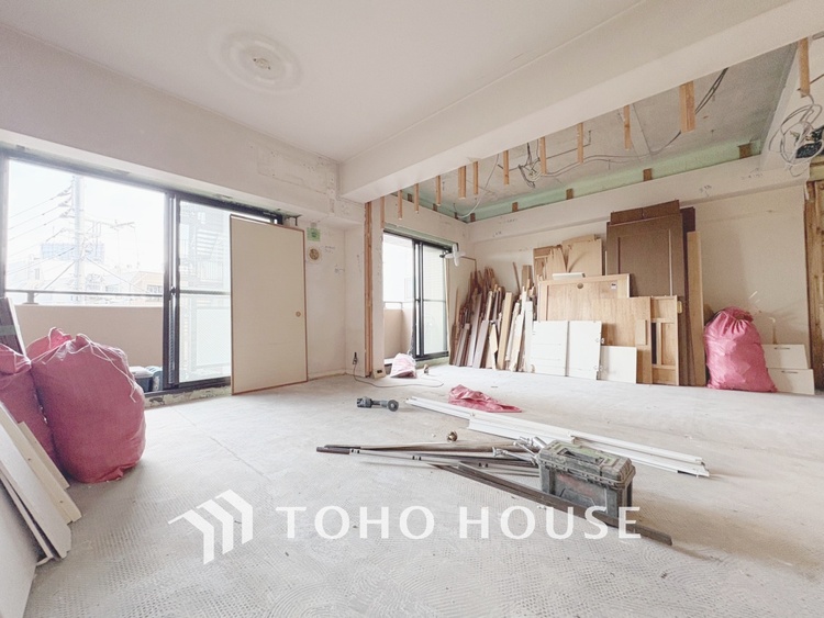 内装 現在改装中◆住む喜び、楽しさ、感動◆を君と共有したい。いつまでもずっと家族を見渡せるこの広い空間で。