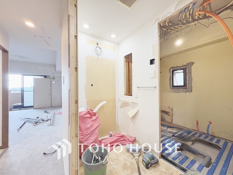 トイレ 現在改装中◆快適◆な生活に不可欠。節水型の高性能トイレを新設。