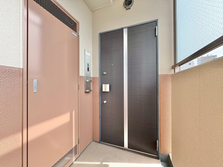 その他 清潔感のある落ち着いた雰囲気の玄関です。