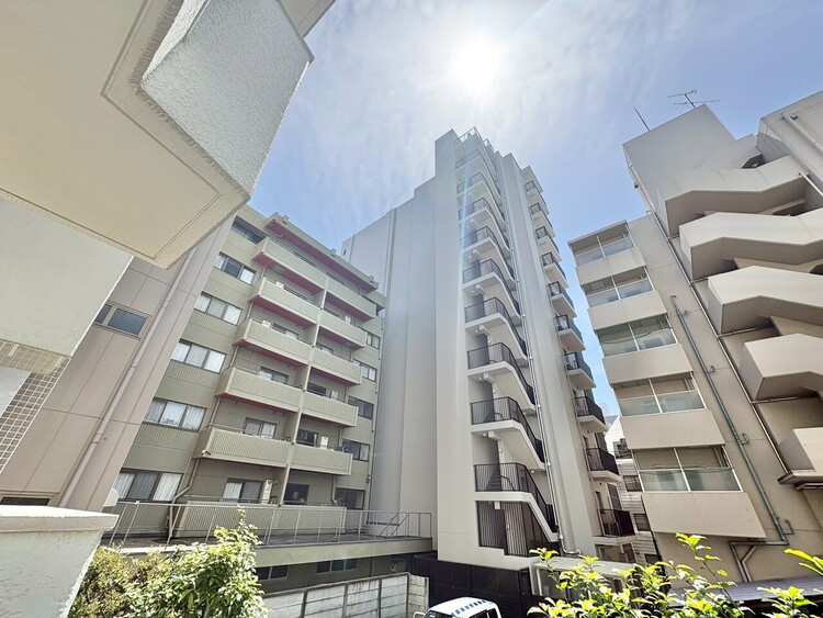 その他 眺望や窓からの景色が良いと、家で過ごす時間も快適です。