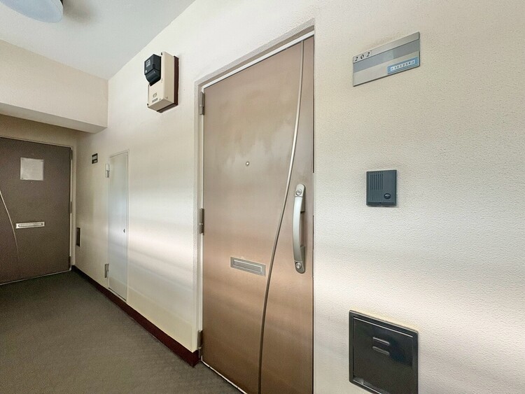 その他 清潔感のある落ち着いた雰囲気の玄関です。