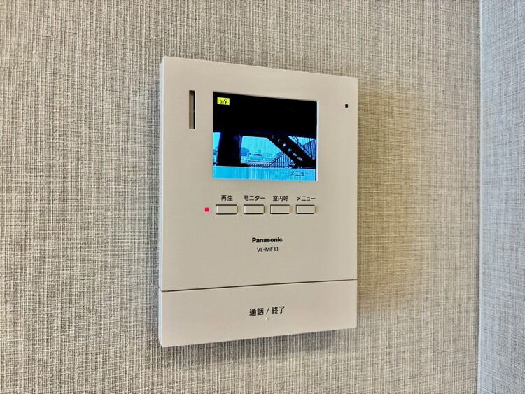 その他 誰が来てもわかる様にモニター付きインターホンを設置。
