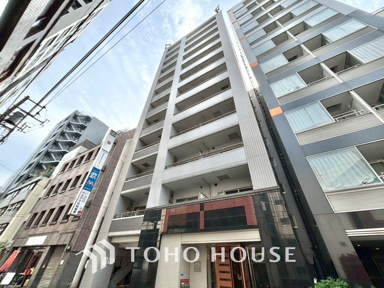 外観 漂う上質な空気感、マンションに入れば「おかえりなさい」と笑顔で迎えてくれるエントランス。最良の心配りを感じるマンションでした。