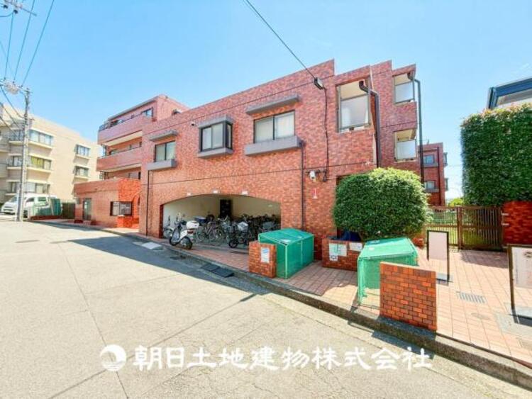 外観 【外観写真】その家から感じられる、気品・上質・重厚感・極細やかさ、そのすべては見た者に安らぎを与える特別な空間です。ここに住むからこそ意味がある。すべての（始まり）をここから迎えましょう。