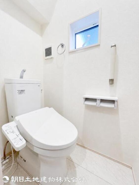 トイレ 各階にトイレございます
