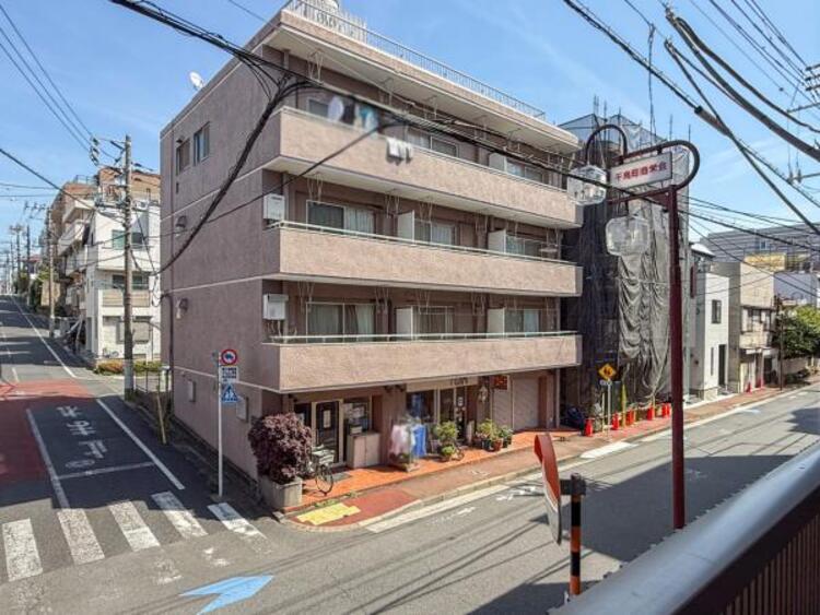 その他 開放感のある眺望。季節による景色の変化を日常の生活と共に感じてください。