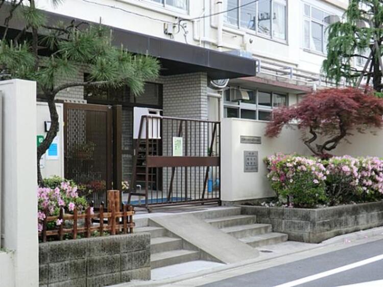 周辺 大田区立大森第七中学校　1100m	