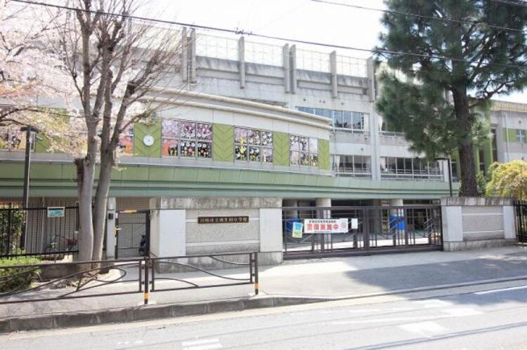 周辺 西生田小学校まで約381ｍ