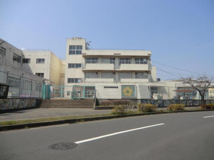 周辺 小山田南小学校まで約769ｍ