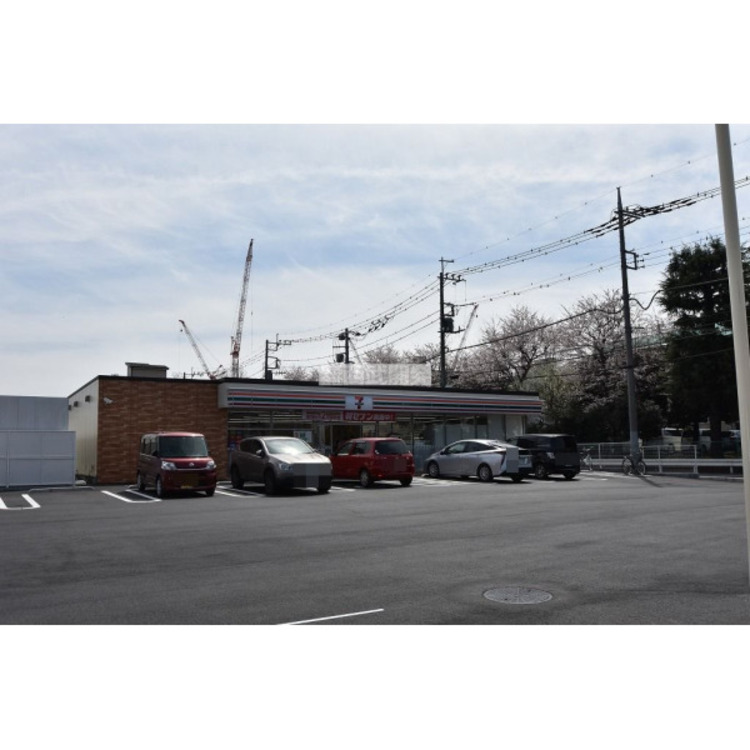 周辺 セブンイレブン川越南大塚駅北店(約1000m)
