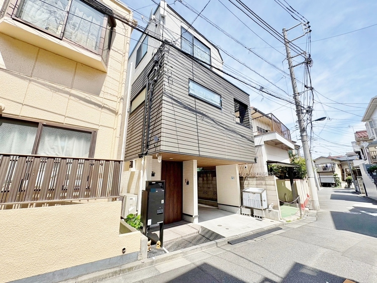外観 ライフプランニングからローンまで、一貫してご説明させていただきます。お気軽にお問い合わせくださいませ。