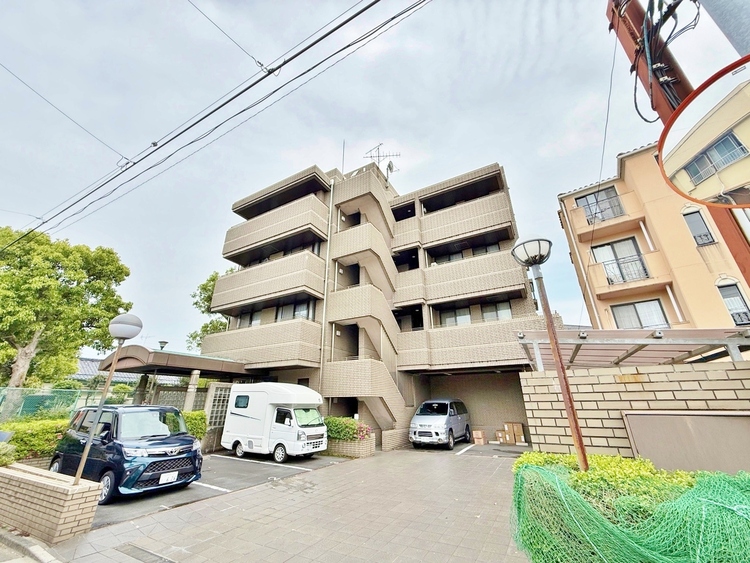 外観 現地に足をお運びいただいた際には、周辺散策などをお勧めいたします。