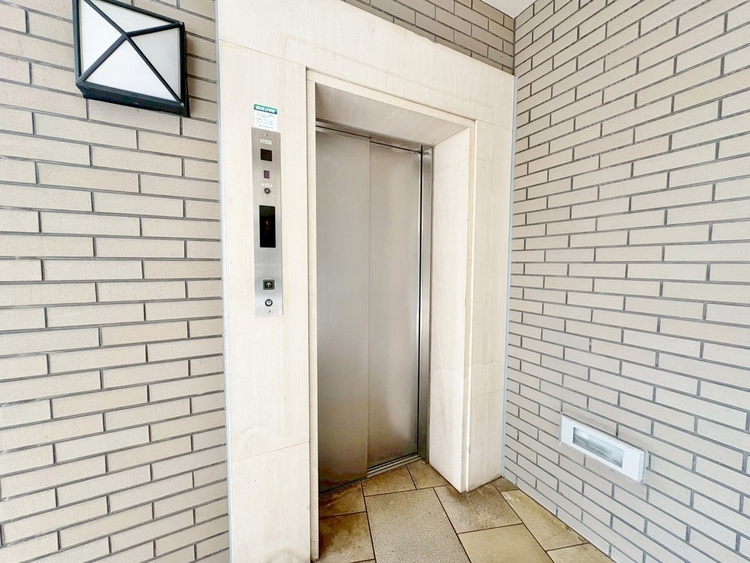 その他 エレベーターの管理も、きちんと行き届いてます。