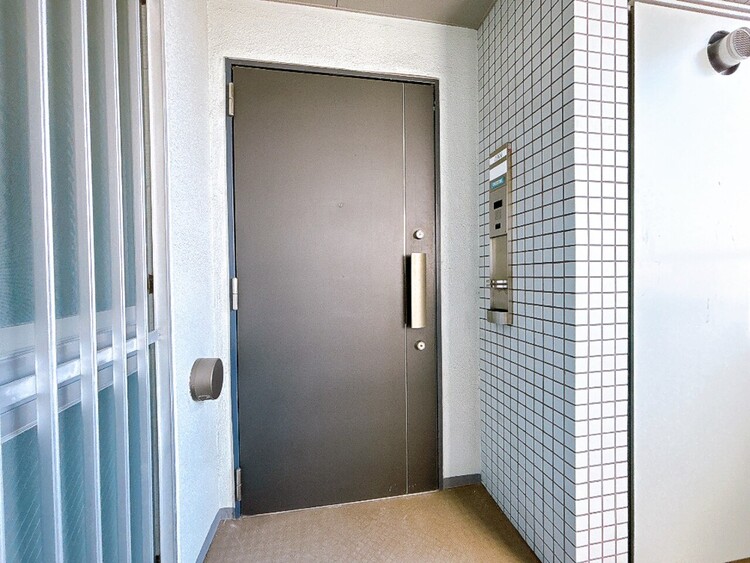 玄関 玄関を開ければ、そこは安らぎのご自宅。