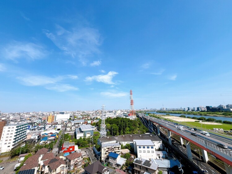 その他 窓を開けると広がる青空。心をリフレッシュして日々を過ごしていきましょう。