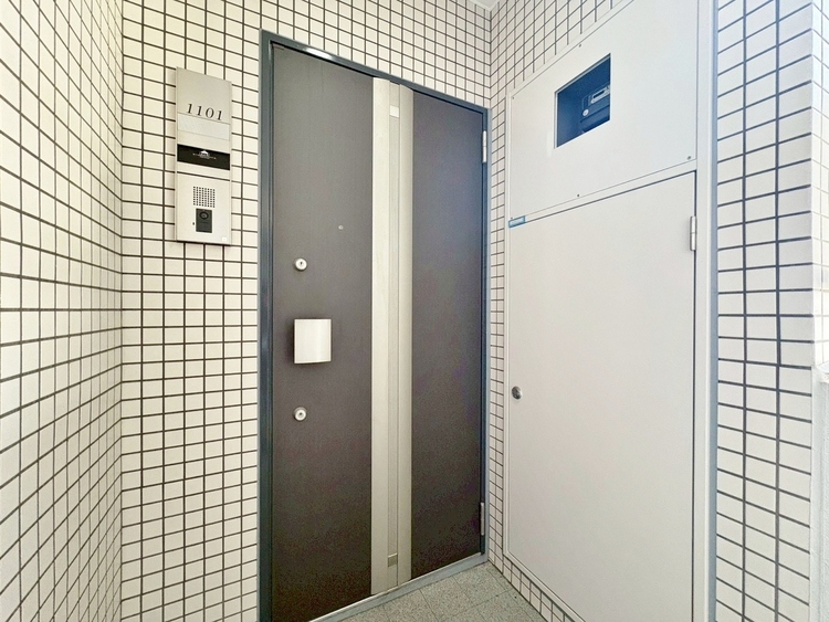 玄関 玄関を開ければ、そこは安らぎのご自宅。