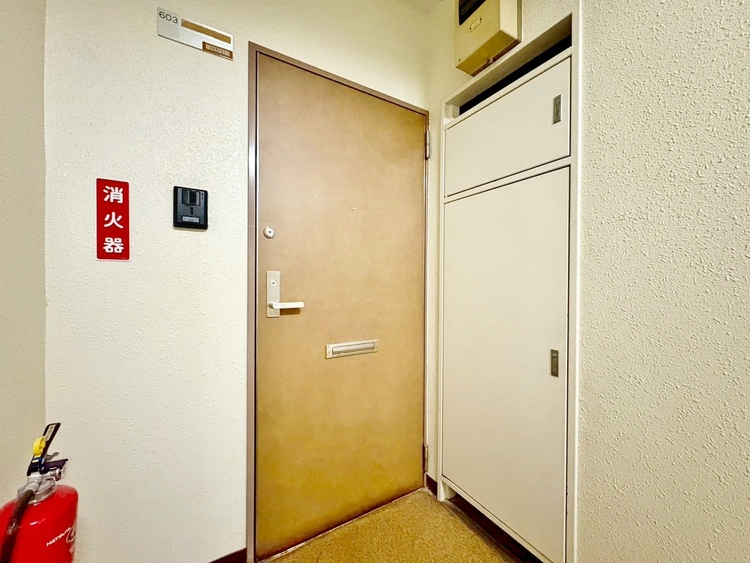 玄関 玄関を開ければ、そこは安らぎのご自宅。